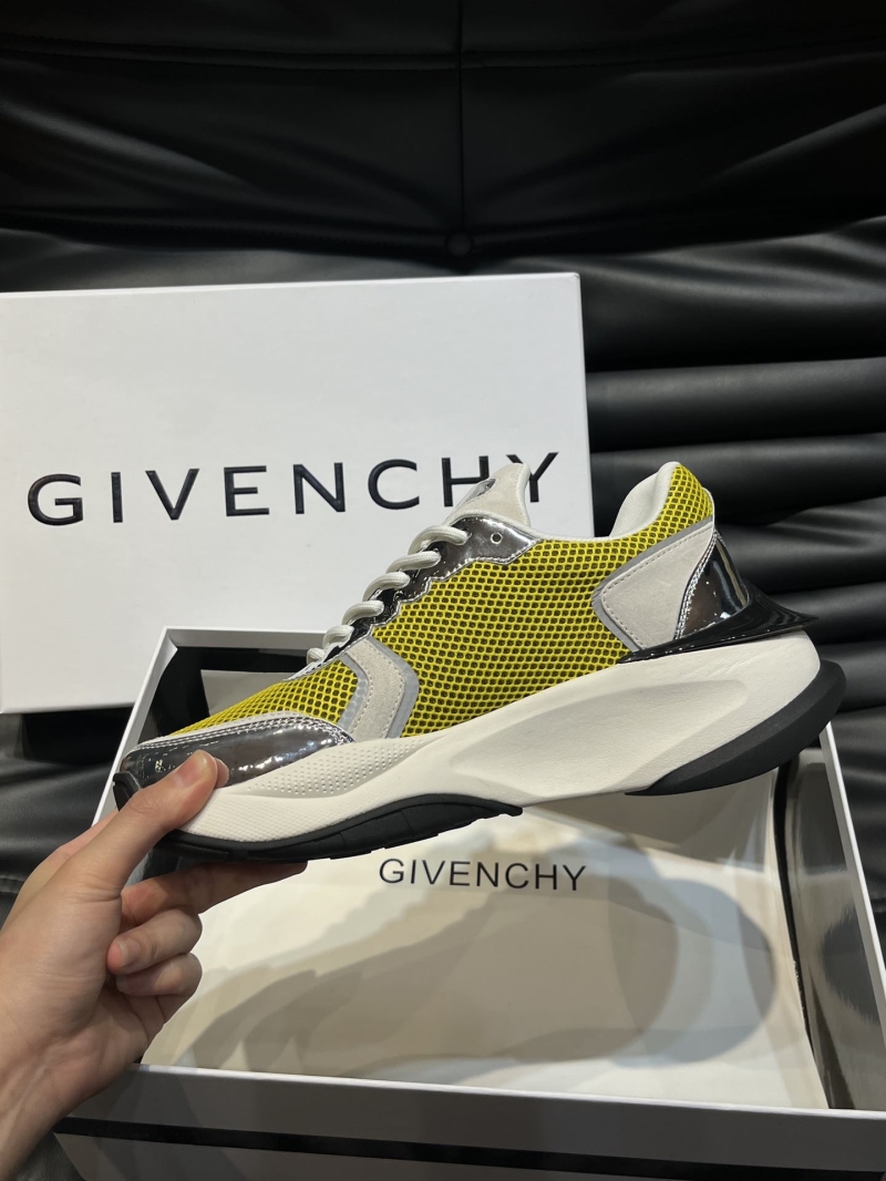 Givenchy Sneakers